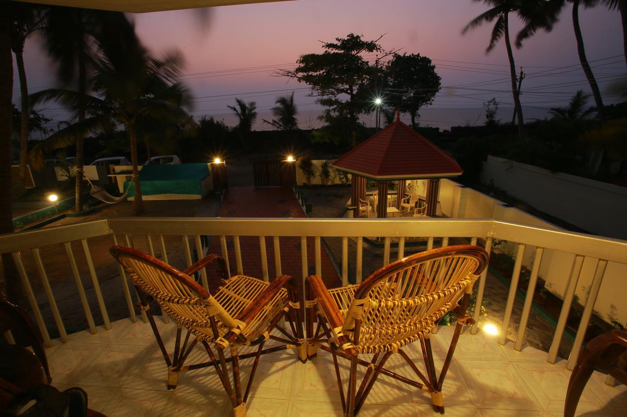 Sunset Beach Villa Cherai Kochi Екстериор снимка