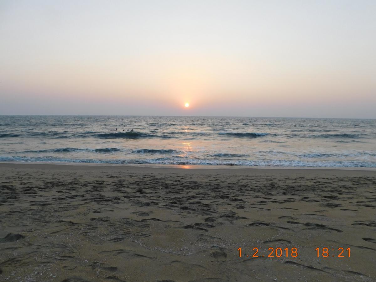 Sunset Beach Villa Cherai Kochi Екстериор снимка