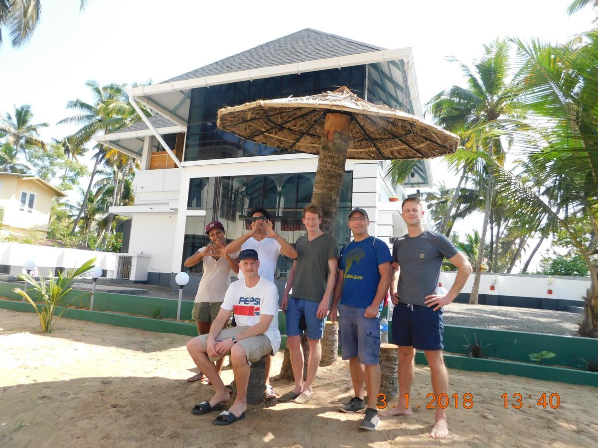 Sunset Beach Villa Cherai Kochi Екстериор снимка