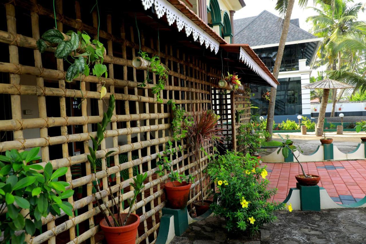 Sunset Beach Villa Cherai Kochi Екстериор снимка